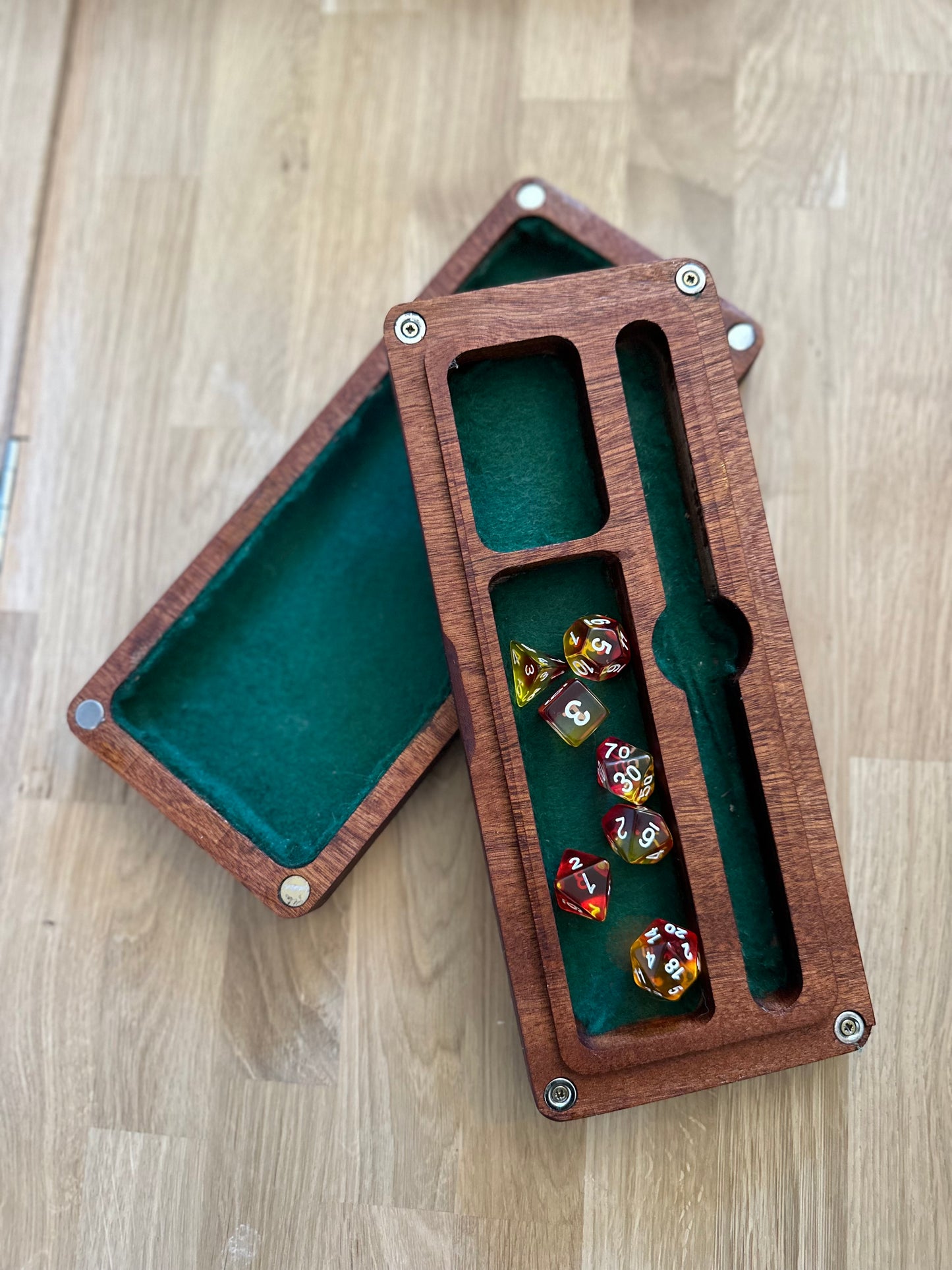 Dice bos, rektangular, tree compartments