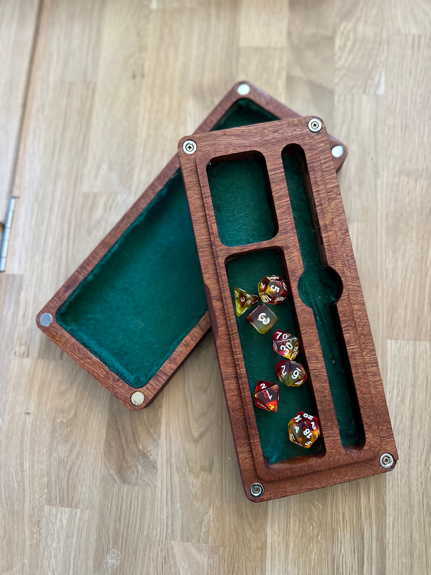 Dice bos, rektangular, tree compartments