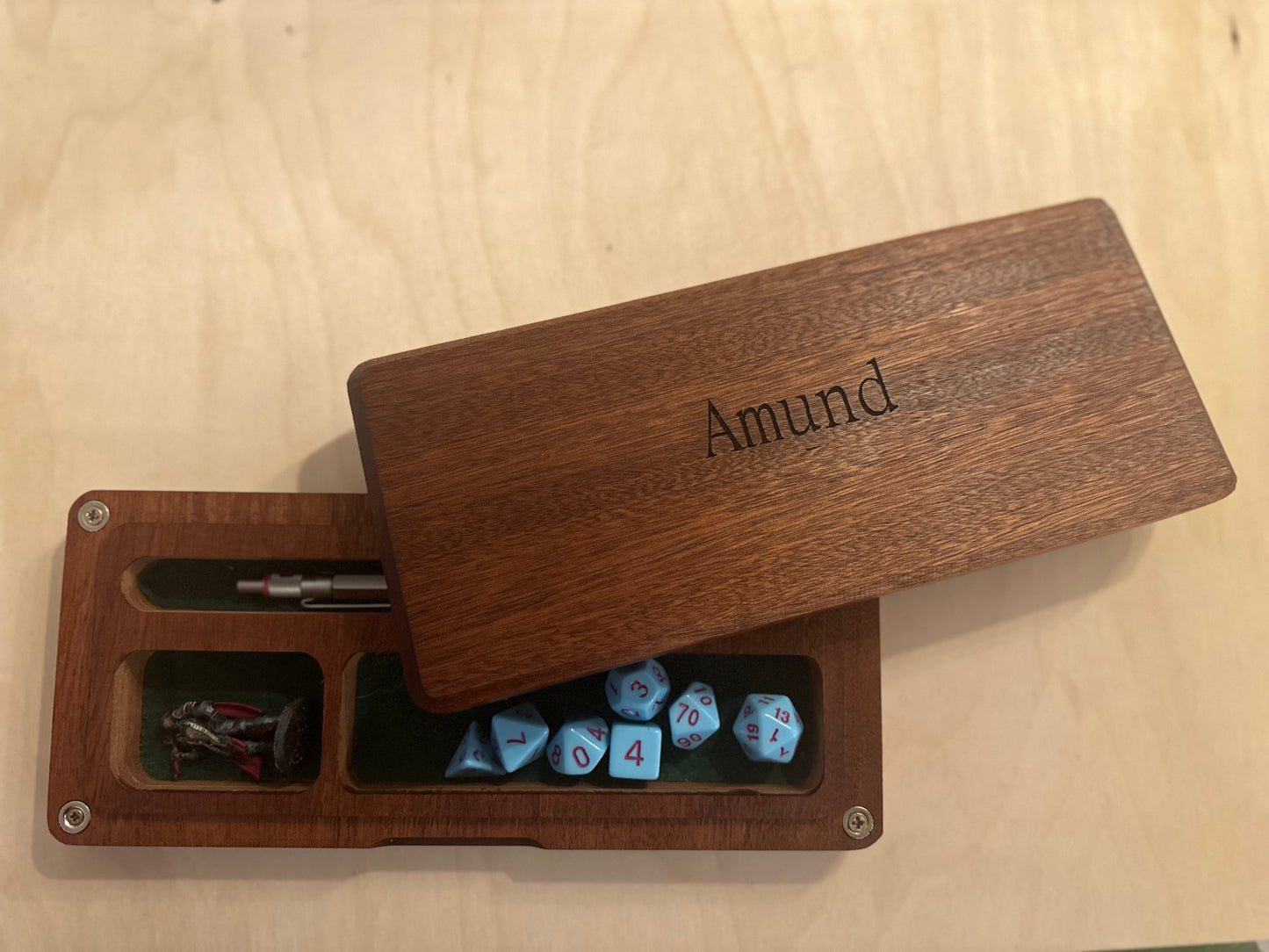 Dice bos, rektangular, tree compartments