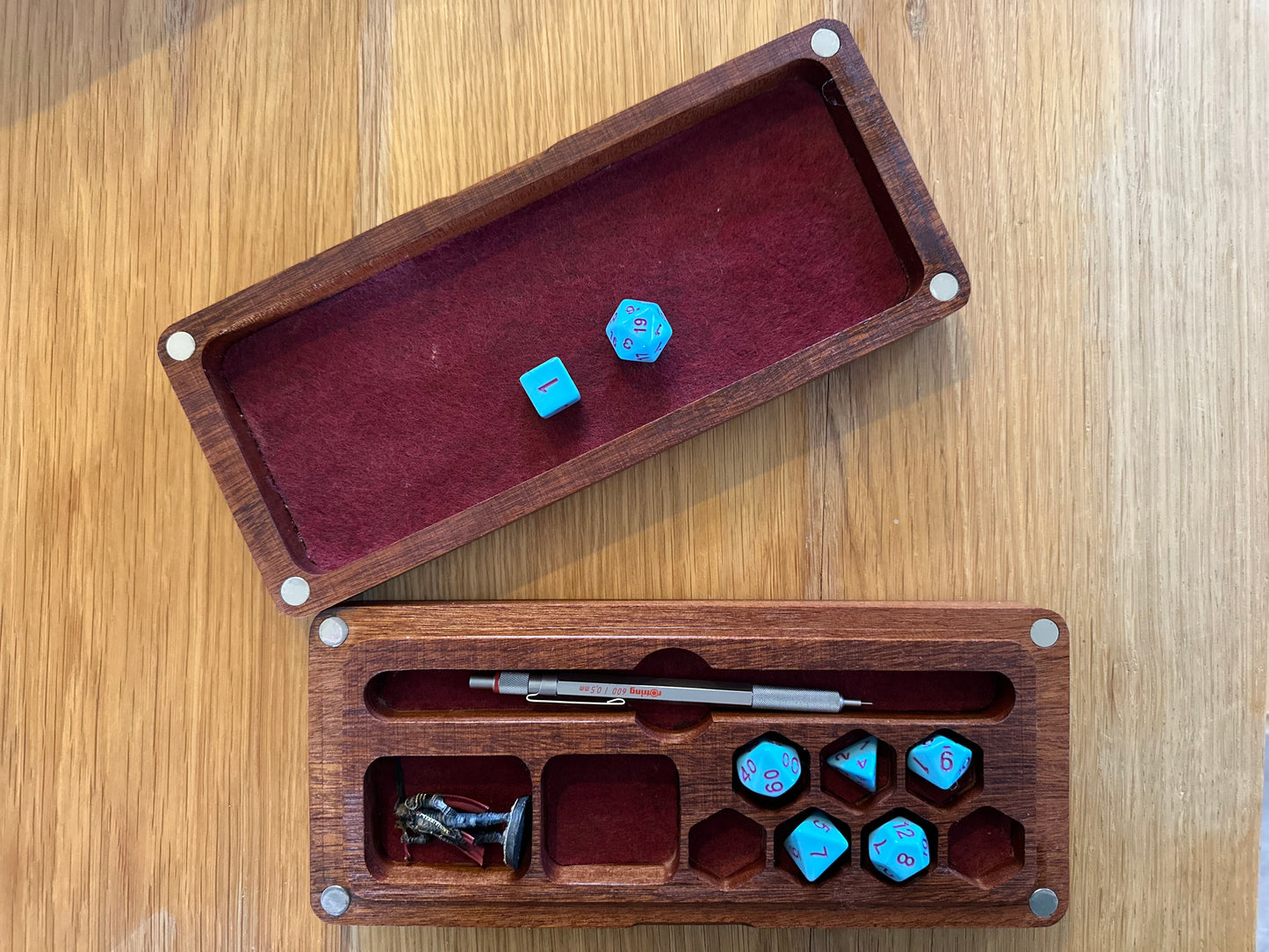 Dice bos, rektangular, tree compartments